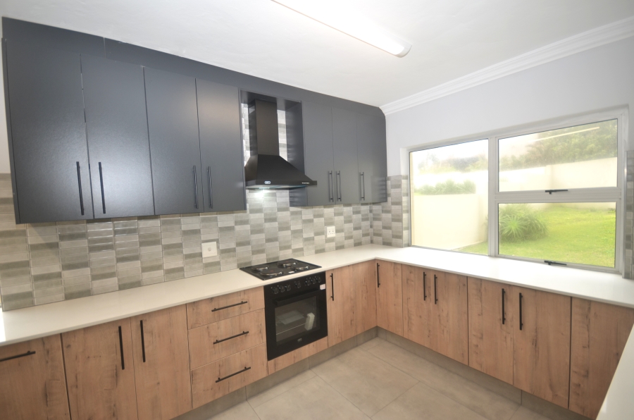 4 Bedroom Property for Sale in Gonubie Eastern Cape